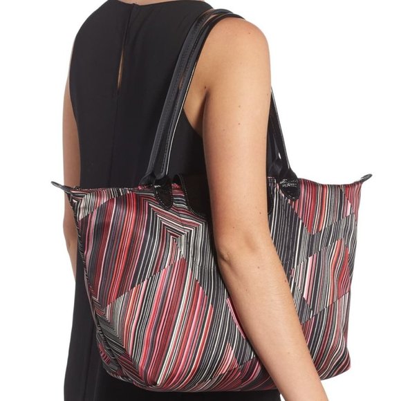 Longchamp Le Pliage Large Nylon Tote - Picture 2 of 14